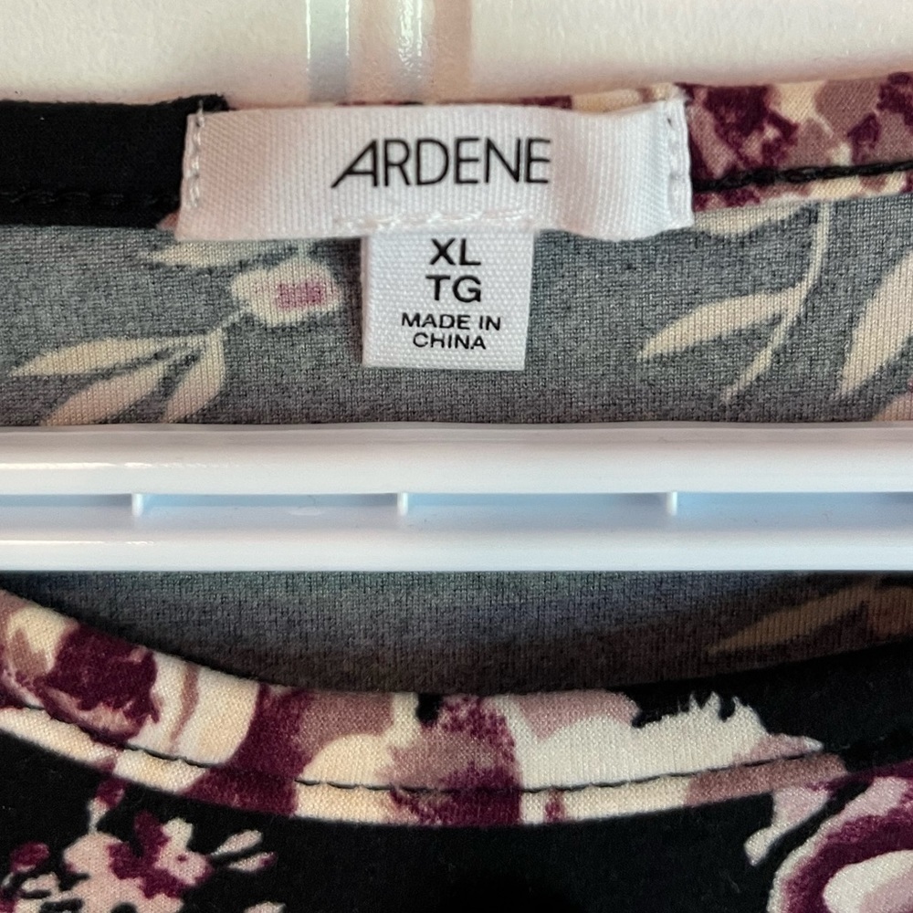 NWT Ardene Floral dress Black Sporty Swimsuit cover up - fits like a Medium - Picture 4 of 8